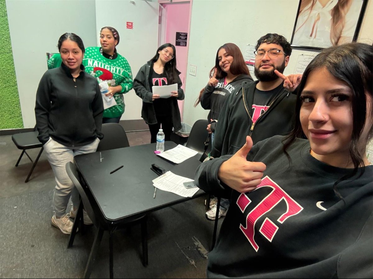 Connectivity Source tweet media