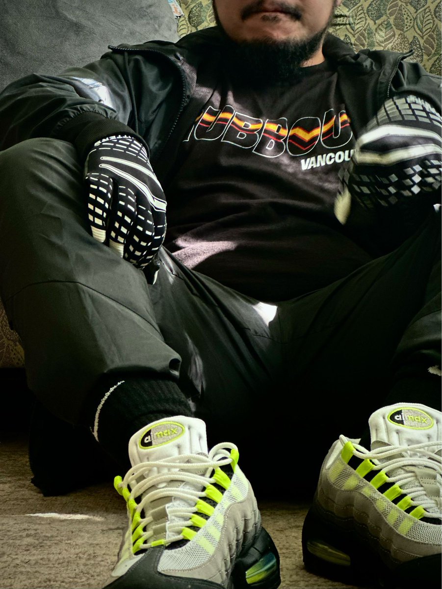 RUBBOUT Vancouver tweet media