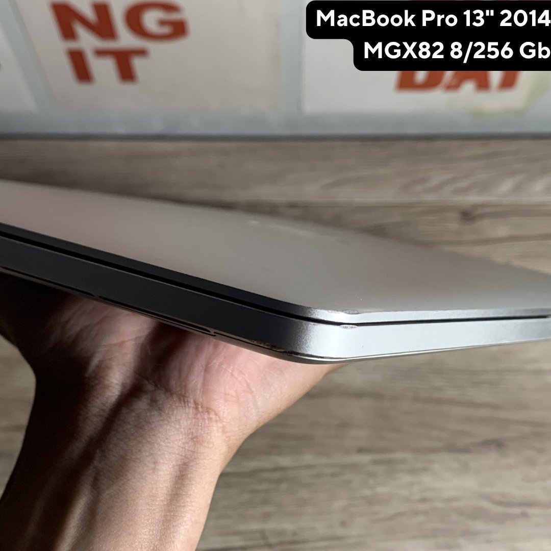 ucup_Uhuy15's tweet image. *Diutamakan COD Jabodetabek*

Minat Serius Atau Mau Tanya-Tanya Bisa Langsung DM

#zonauang #WTS #jualmacbook