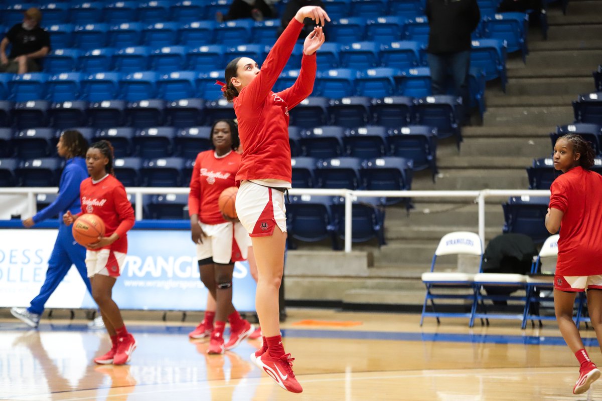 HowardWBB tweet media