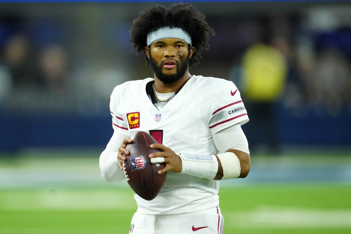 The Cardinals have officially released QB Kyler Murray, and the #Vikings are "the favorite" and "the team to beat" to sign him

(Per <a href="/TomPelissero/">Tom Pelissero</a> and <a href="/RapSheet/">Ian Rapoport</a>)