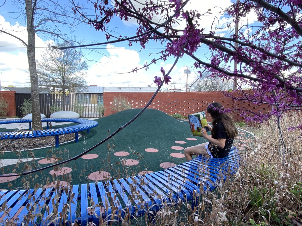 Ennis Public Library tweet media