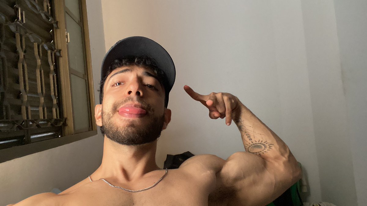 carlos 💪🏼 tweet media