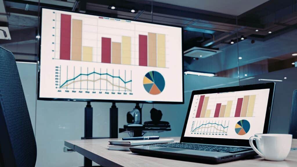 JobGoRound's tweet photo. March 2026 Job Market: Navigate Cooling Trends with Smart Searches 

March 2026 signals a cautious U.S. job market, with unemployment at 4.4% following February’s unexpected 92,000 job losses, urging strategic moves amid economic shifts under President T… https://t.co/uCQItewFKC https://t.co/NJ6Ebdy0OG