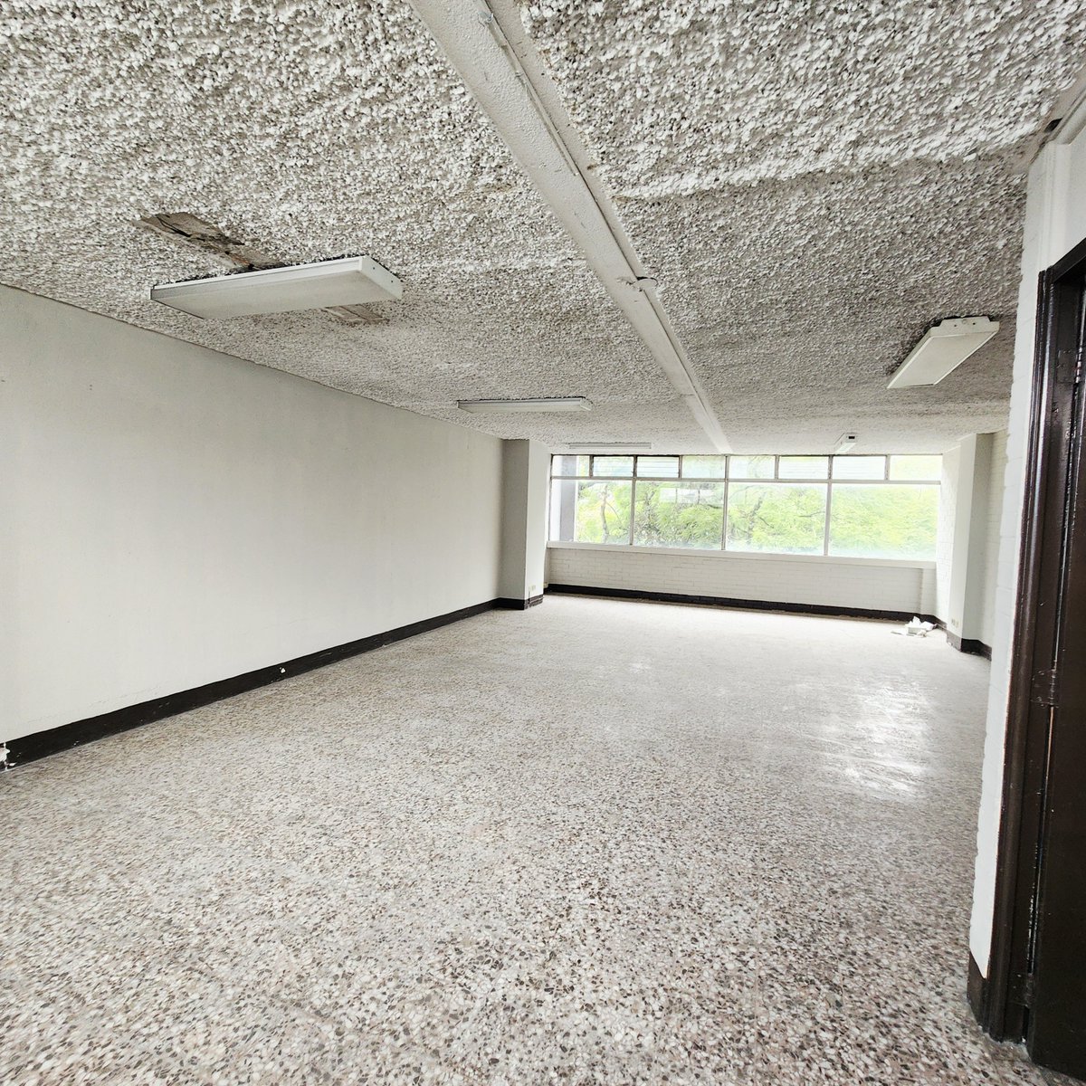 CitymaxFernanda's tweet photo. CityMax-Advance, Oficina / Local en Renta – Zona 9, Ciudad de Guatemala
Clave: PAO-011-11-25 | Renta: Q7,200 | Construcción: 133 m² | Ambientes: 2 | Baños: 2 ½ | Estado: Disponible

Licda. Fernanda Posadas 
📧 f.posadas@citymax-adv.com
📱5630-9305 https://t.co/9Fi3TzeqYK