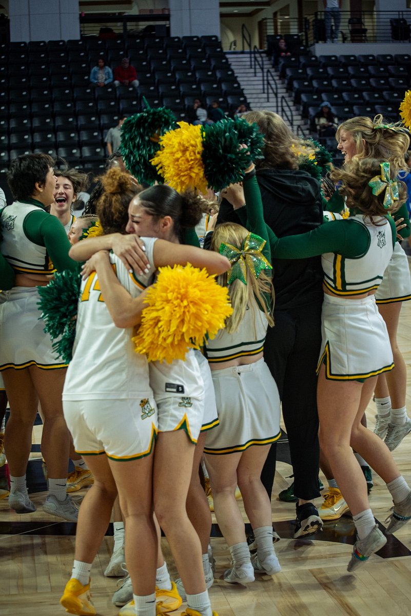 LMCBobcatsWBB's tweet photo. March 𝙈𝘼𝘿ness but couldn’t be happier. https://t.co/ase3eMu4pl