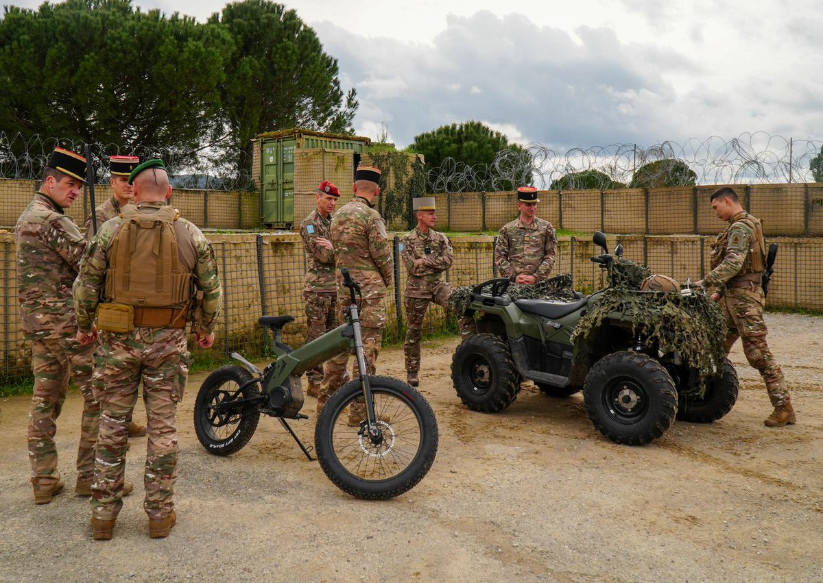 Chef de corps 1REG tweet media