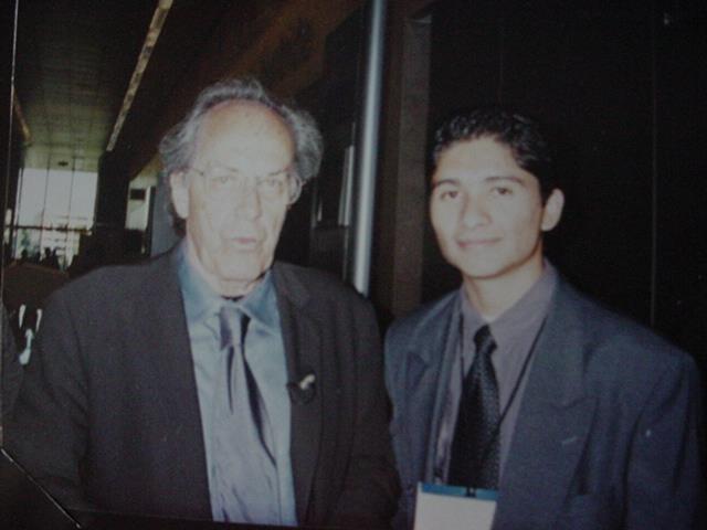 Arturo Merinos, arquitecto. tweet media