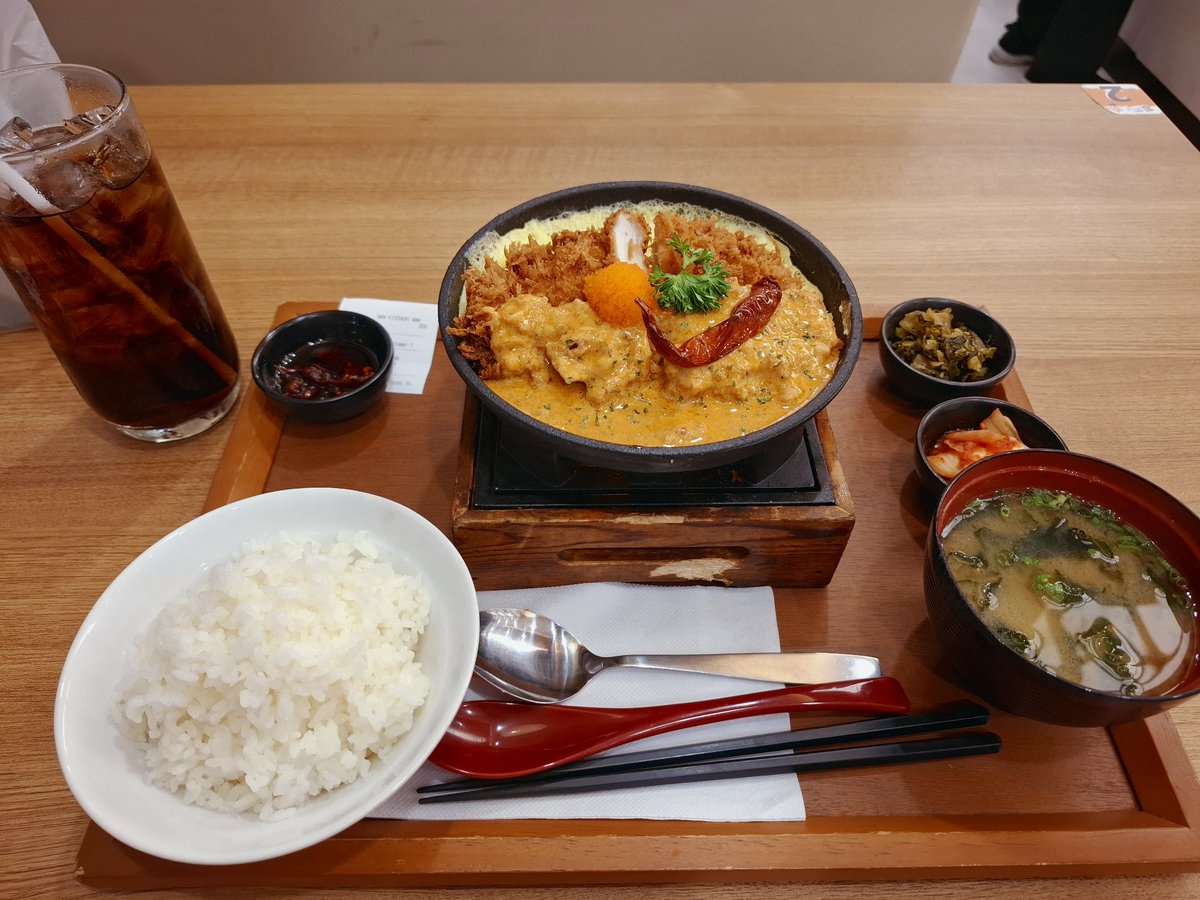 panny046's tweet photo. วันนี้แต่งมักเกิ้ลมากินคัตสึยะ 🍱✨️
#MissionDelicious
#KatsuyaXSpyFamily https://t.co/SOzFmmJLMC