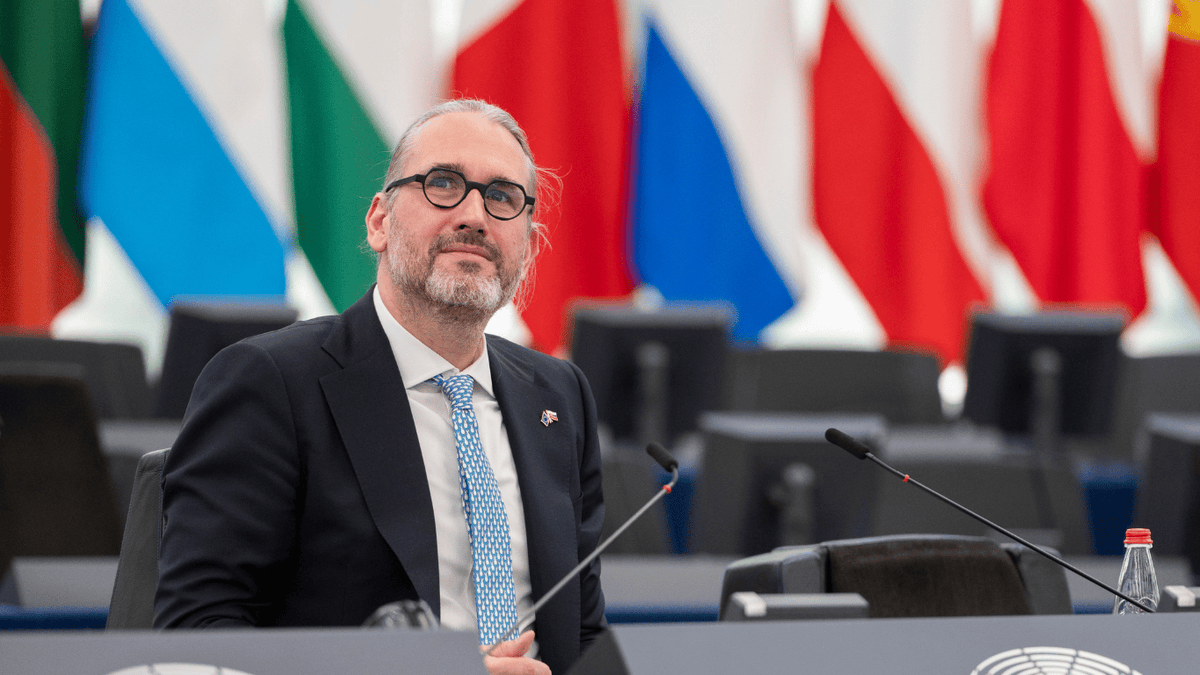 Exclusive for Guildhall: Vice President of the European Parliament <a href="/martinhojsik/">Martin Hojsik</a> says Russia is lying about wanting peace and Europe must act from a position of strength. Full interview:
ghall.com.ua/en/2026/03/11/…