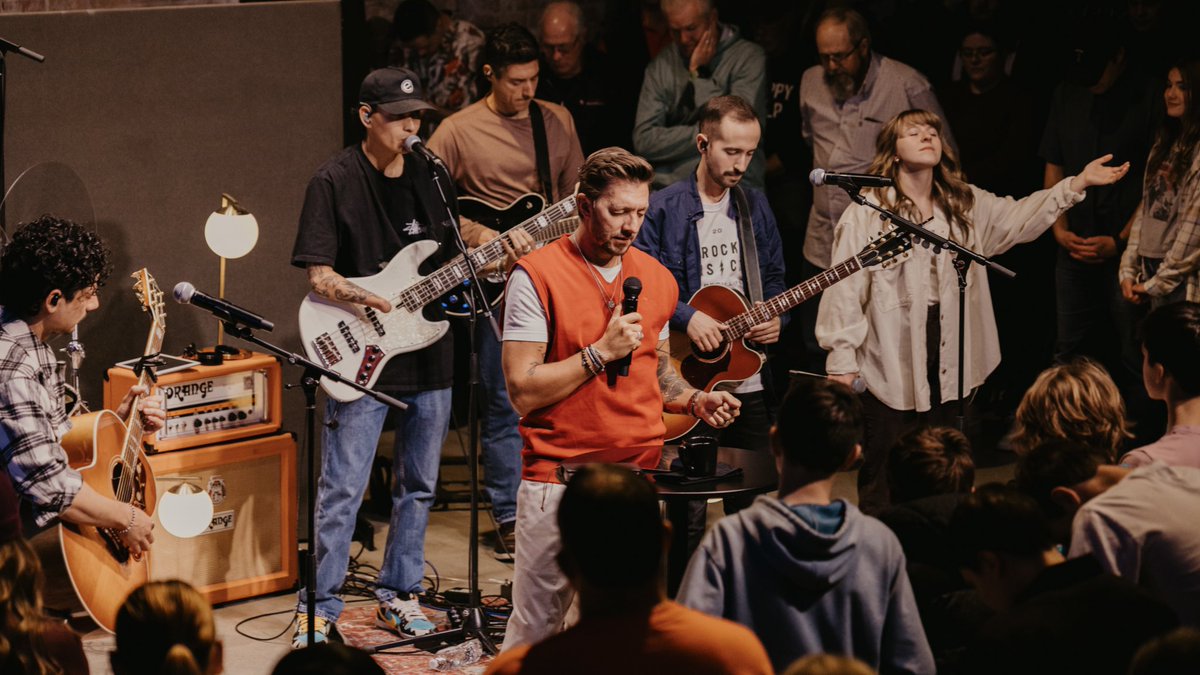 levi lusko tweet media