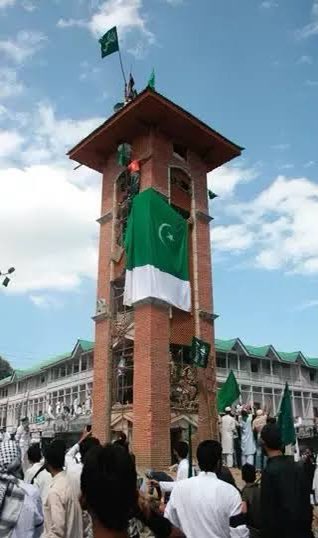 Hindutva Knight tweet media