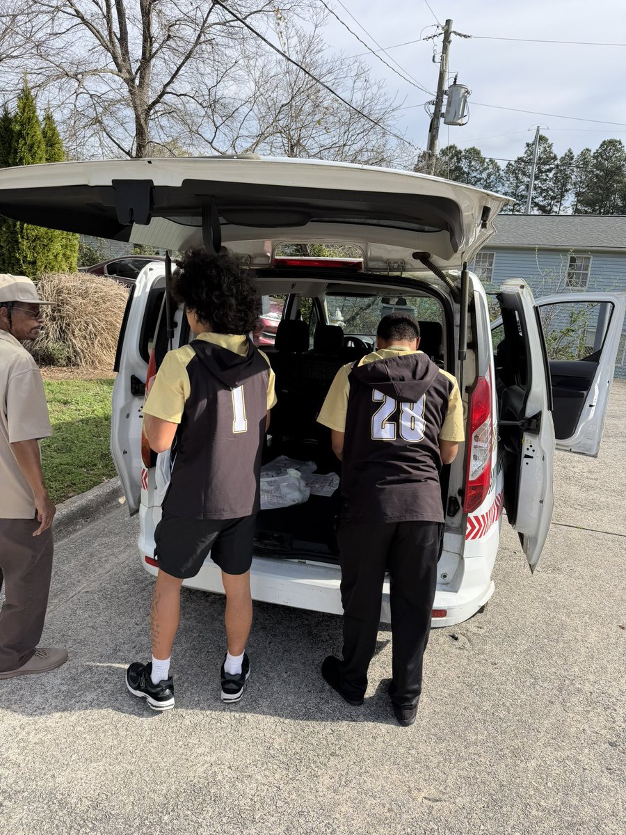 East Hall Vikings Football tweet media