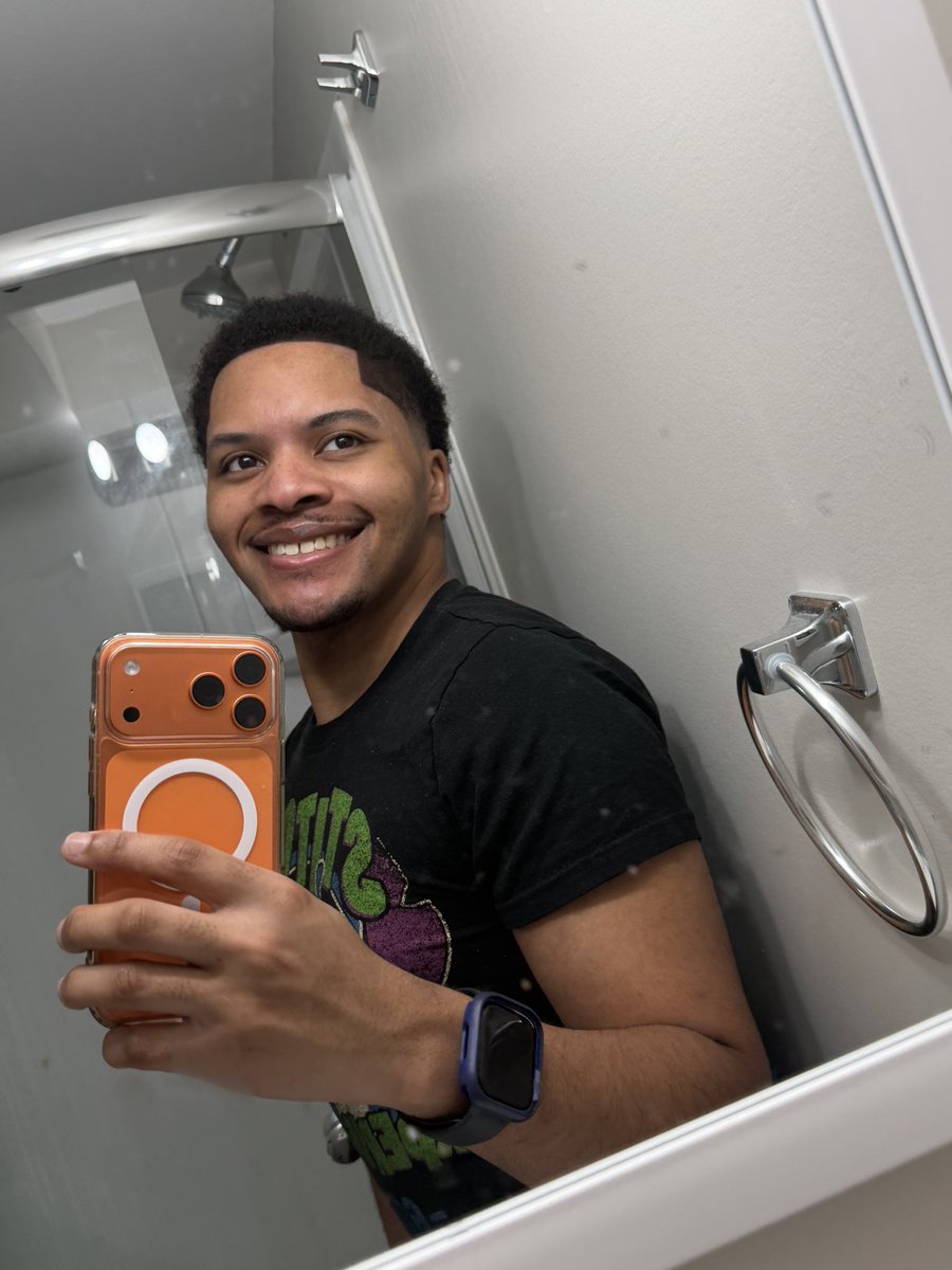 von 🪼 tweet media