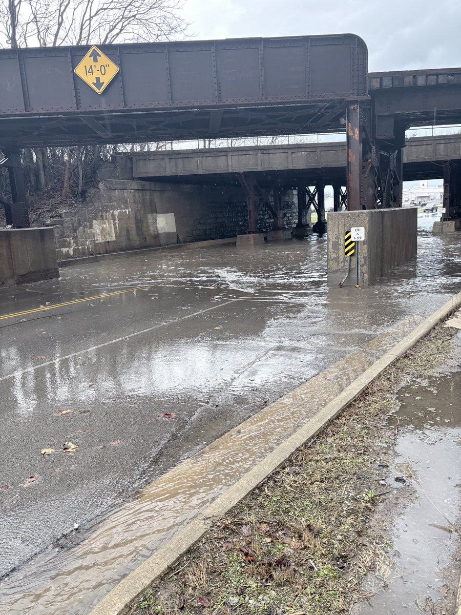 Storm & Train Chaser Emerson Young tweet media