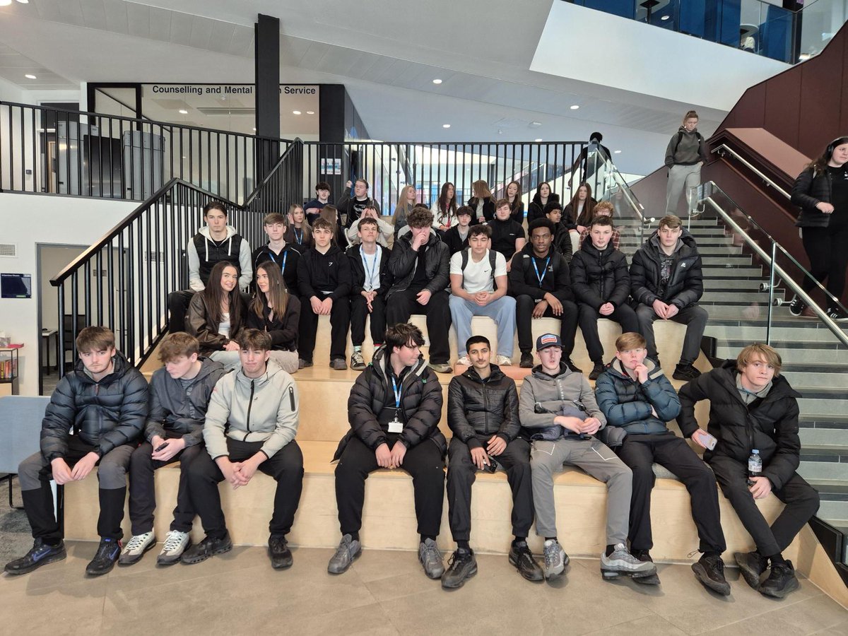 Cronton College tweet media