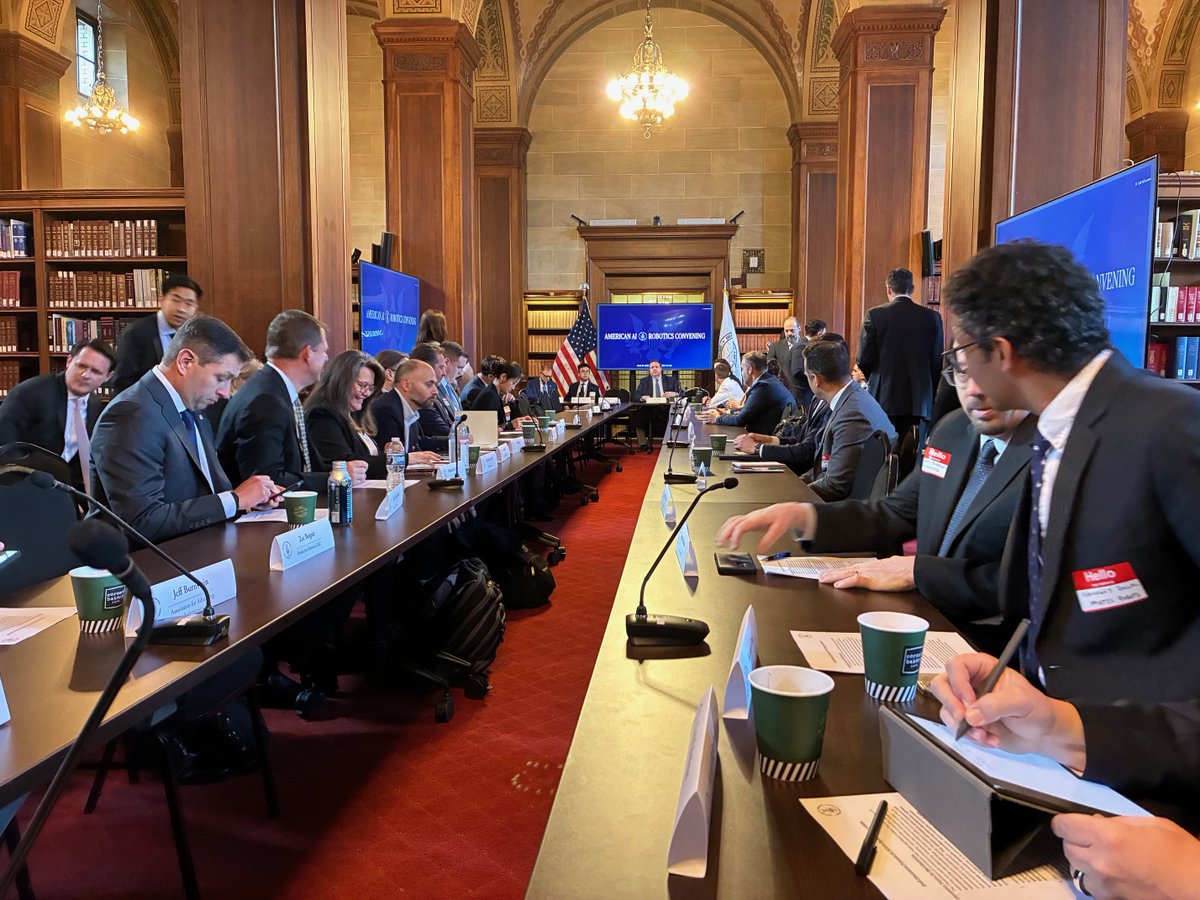 MassRobotics tweet media