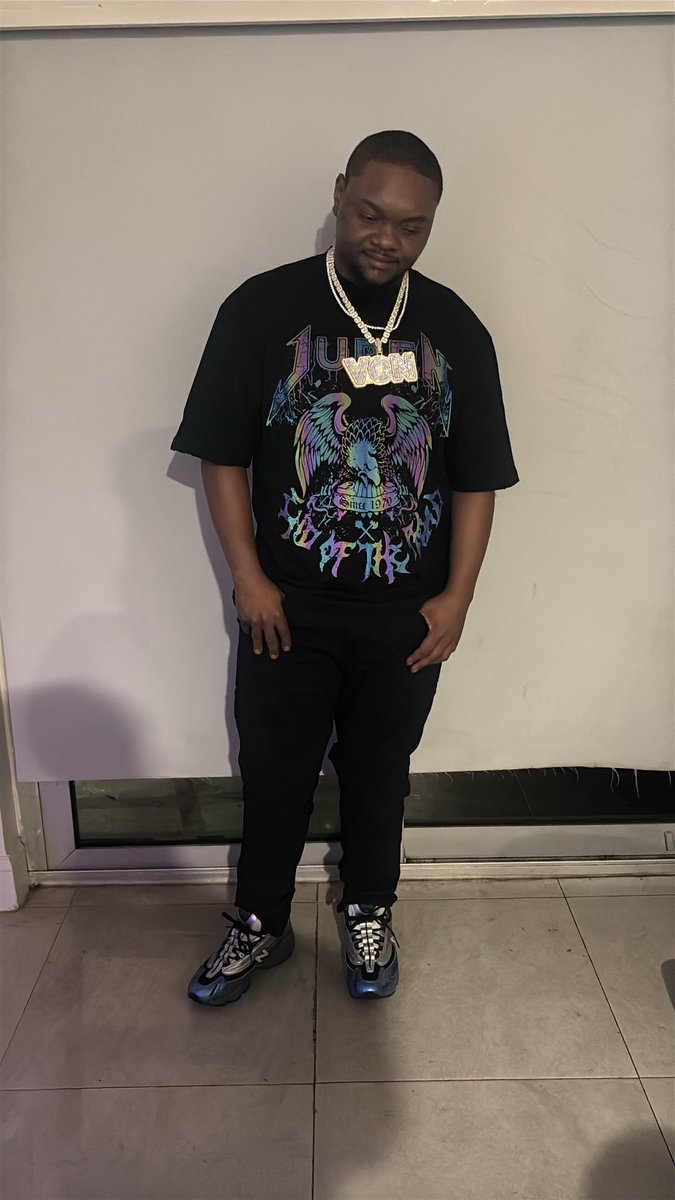 LionHeartedVon tweet media