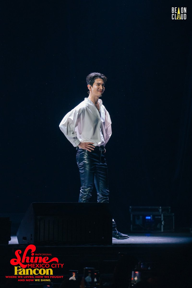 SONYUKE_TH's tweet photo. — ⟢[11/03/2026] 

📷 ˊ- SonYuke update

ภาพบรรยากาศงาน Shine Fancon In México city วันที่ 10 มีนาคม 2569 ที่ผ่านมา ✨

#Sonyuke #สนยุกต์
#ShineTheSeries 
#ShineMEXFancom

ดูภาพเพิ่มเติมได้ทาง Facebook :  Shine The Series
https://t.co/2yKOqsknKA

📍สามารถดาวน์โหลดรูปภาพแบบ Hi-Res ได้ที่ https://t.co/5LSfdhjJeK