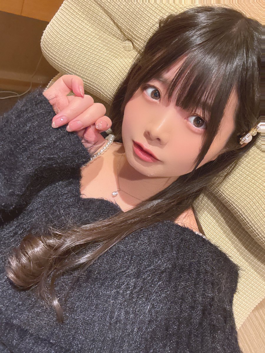 柚月彩那 tweet media