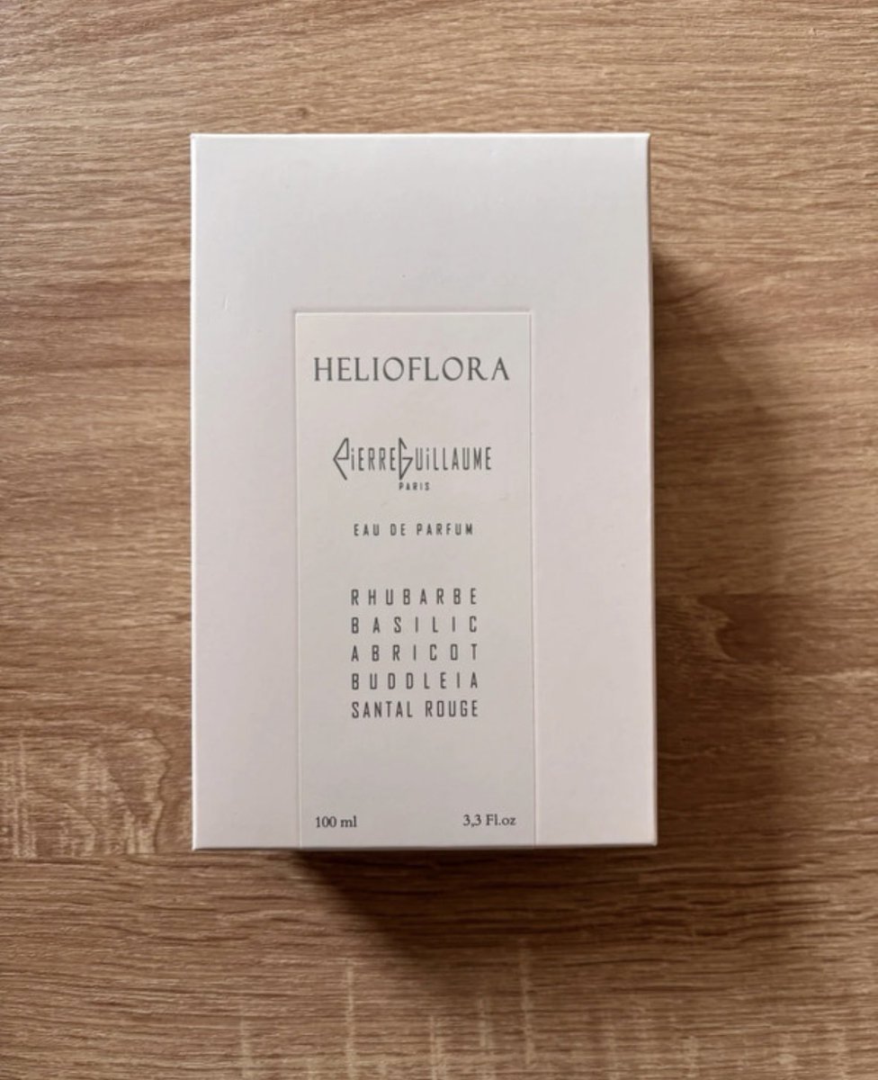 Dankl1n's tweet photo. Pour les amateurs de parfums de niche je vends le parfum « Helioflora » en 100ml de la maison Pierre Guillaume Paris.

J’en veux 140€ (170€ en boutique), le parfum a quasi jamais été utilisé (peut être 2-3 pchit, pas plus). 

Je vous met les notes en dessous👇 https://t.co/jV2JjSk6le