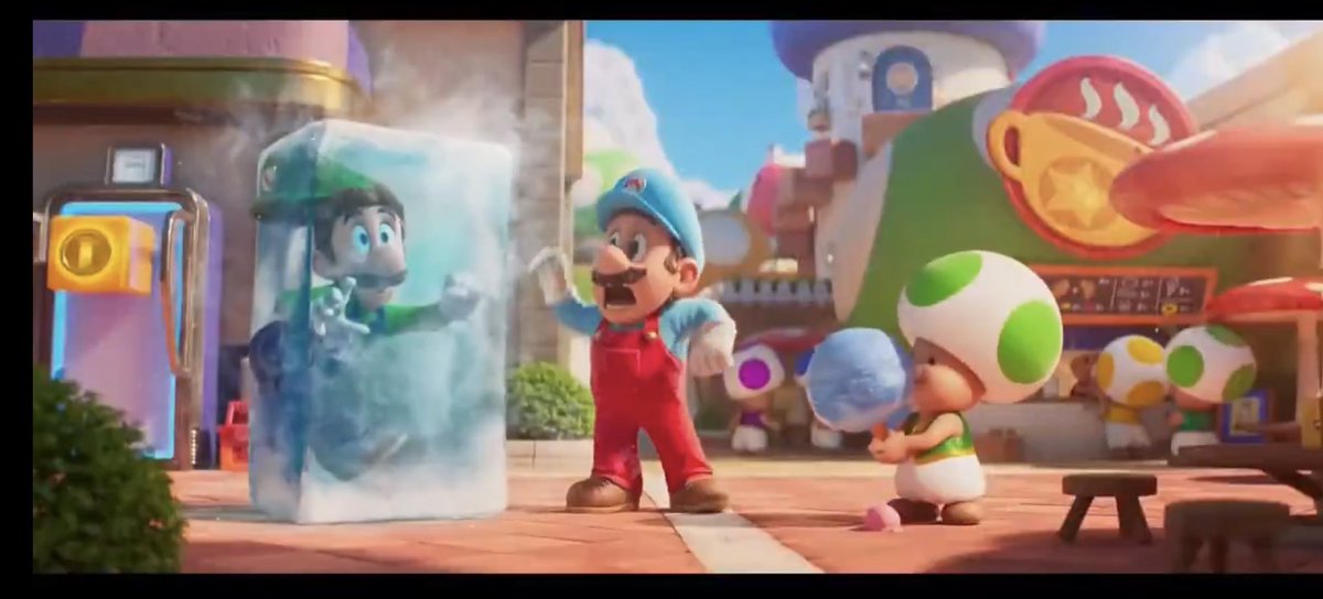 Caroline tweet media