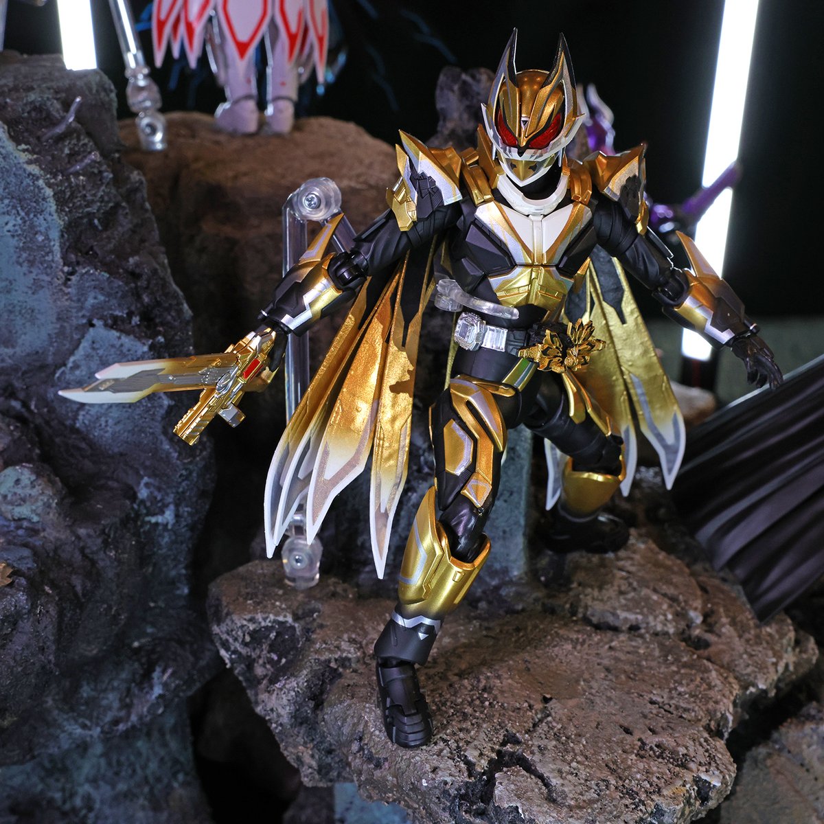 アーツは、ドゥームズギーツもほしいんだよなあ😍 明日はギーツIXが来