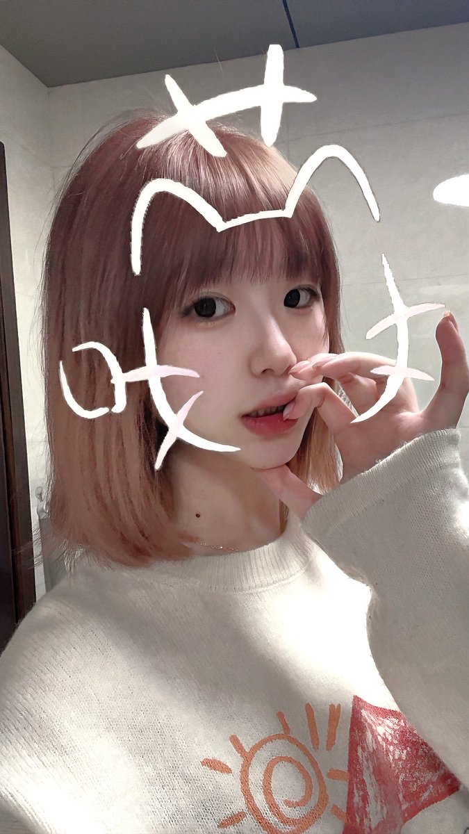 Quyaaan's tweet photo. oi https://t.co/ZyAF0tZ8EO