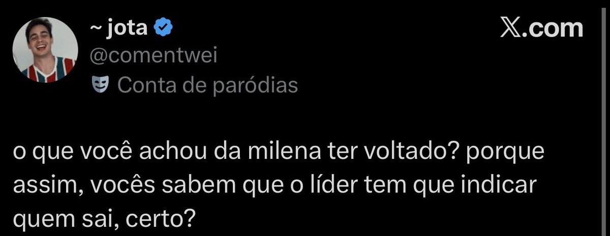 itolindoo's tweet photo. Ontem à noite, os tuiteiros deduziram qual seria o comportamento da Ana Paula assim que ela acordasse. Ela é tão previsível que fez exatamente tudo o que disseram que faria. É um disco arranhado, uma jogadora sem repertório. Ana Paula é PATÉTICA! #BBB26 https://t.co/AAkepCTgOB