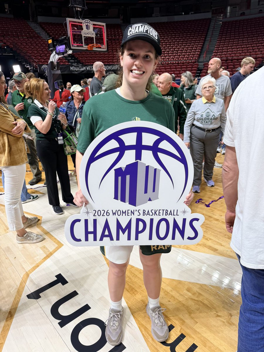 Sean Murphy tweet media