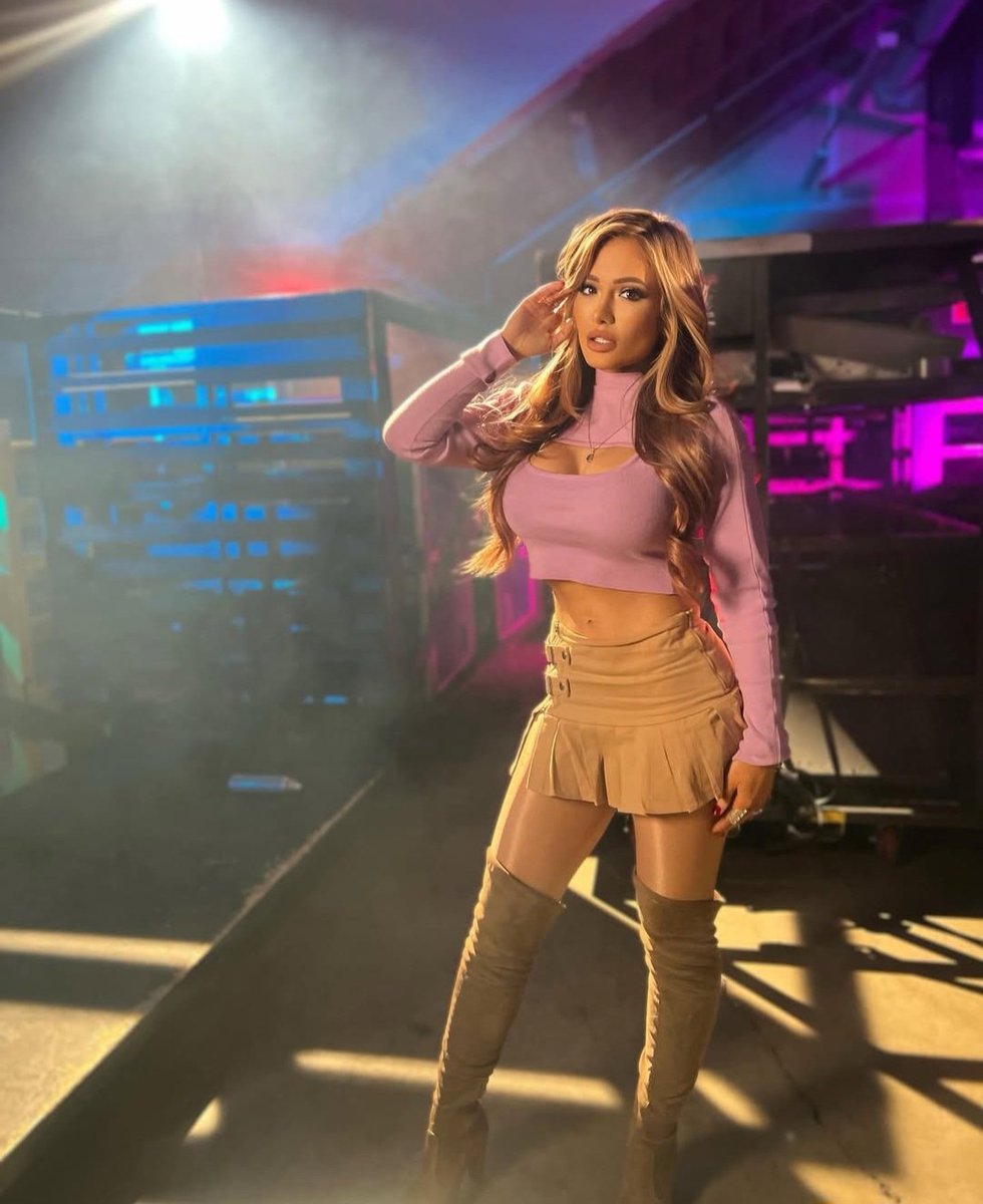 𝕾𝖈𝖆𝖗𝖑𝖊𝖙𝖙 tweet media