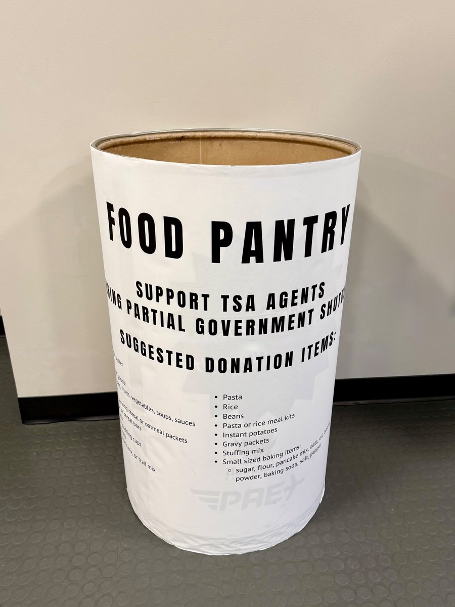 Fly Paine Field tweet media