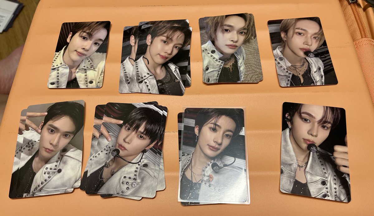 밤비벱ꔛแบมบี้เบ้บ🦌🐈‍⬛ tweet media