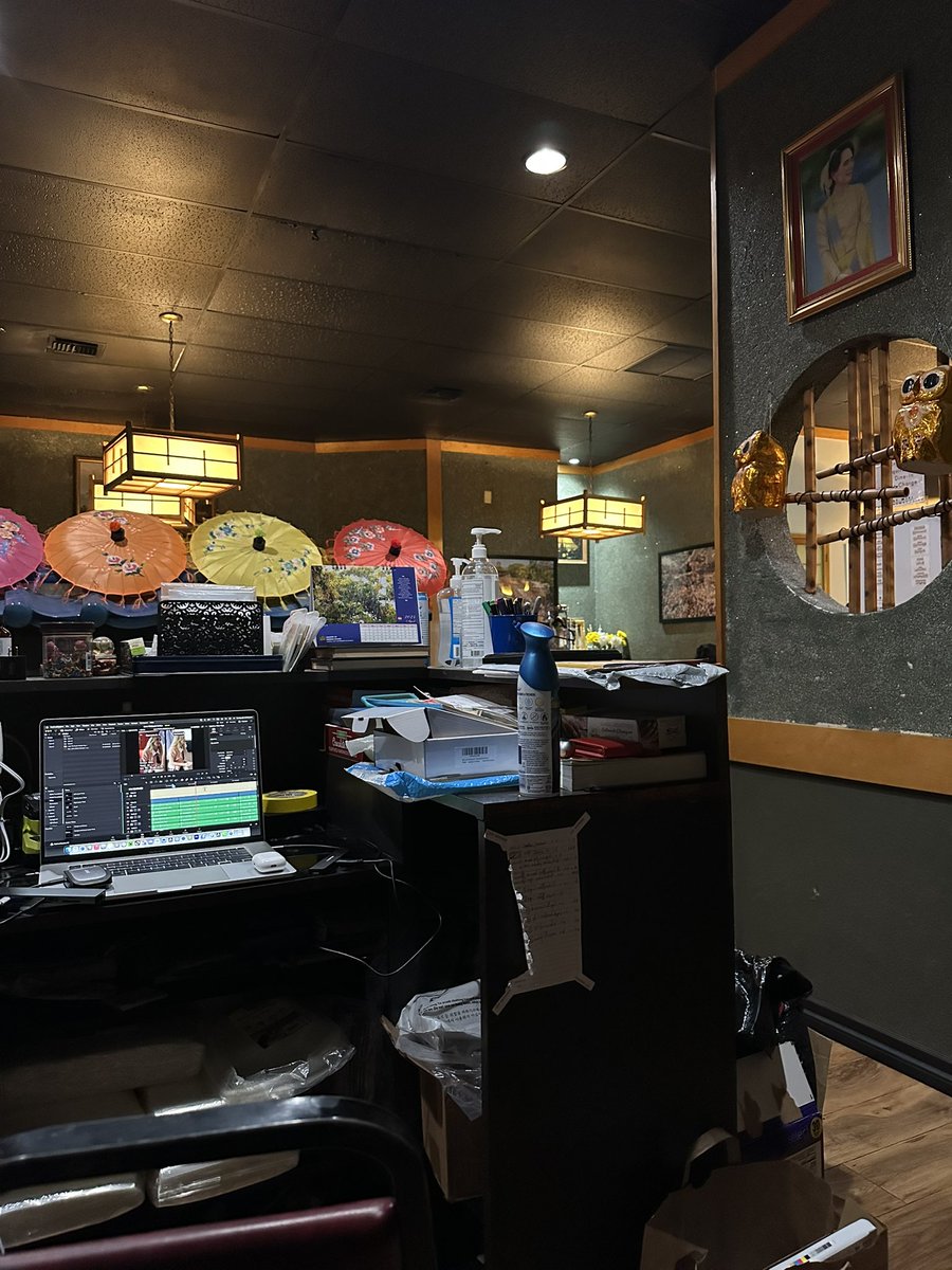 Veem0ri's tweet photo. Here is some BTS of two separate projects I was very fortunate to be part of, out on platforms! https://t.co/Kpru7zlbF9
