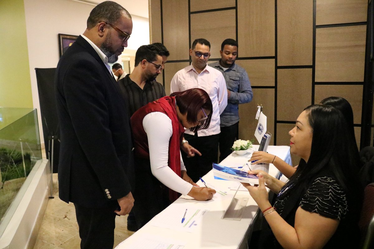 Instituto Geográfico Nacional tweet media