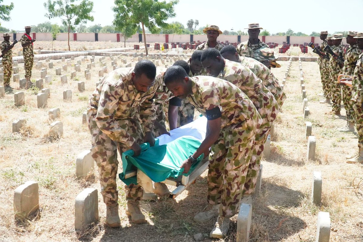 lagostelevision's tweet image. Senate pays tribute to fallen soldiers, calls for stronger military action

#senate
#soldiers
#voiceoflagos

lagostelevision.com/2026/03/11/sen…