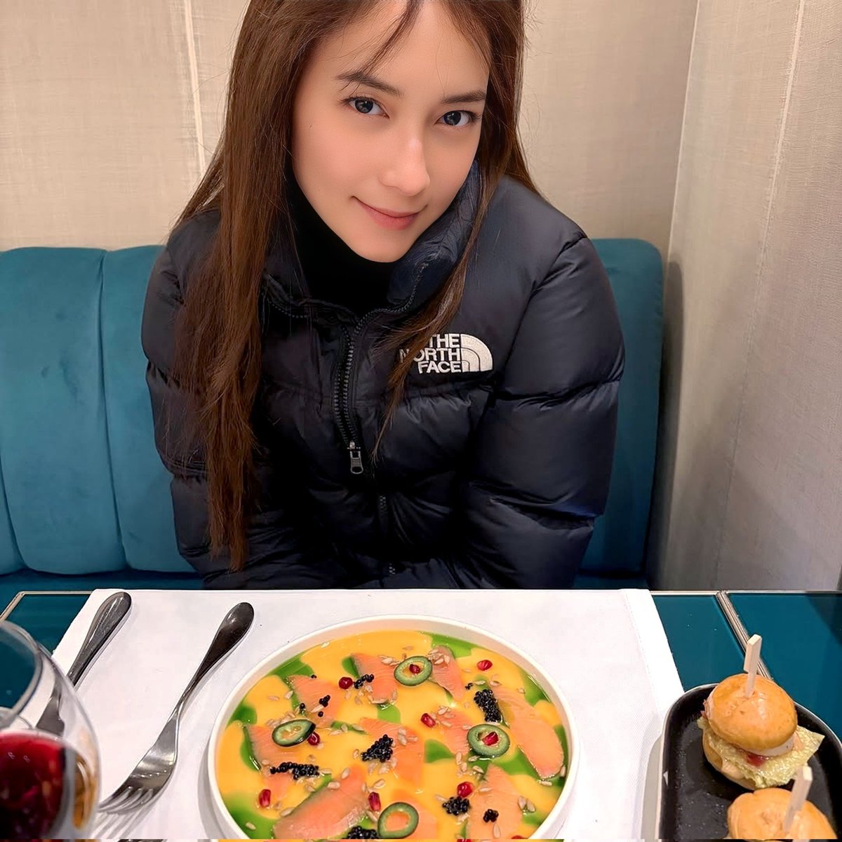 BeeNamthip Fansite 🐝 tweet media