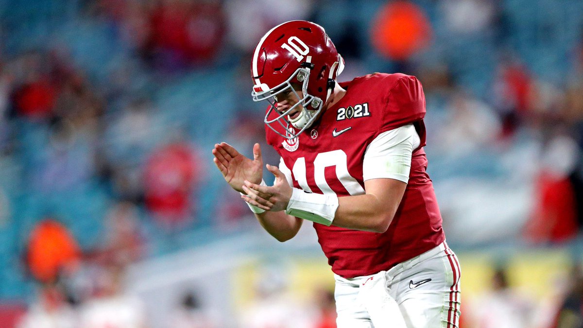 College Football 24/7 tweet media