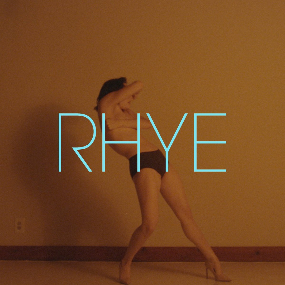 RHYE tweet media