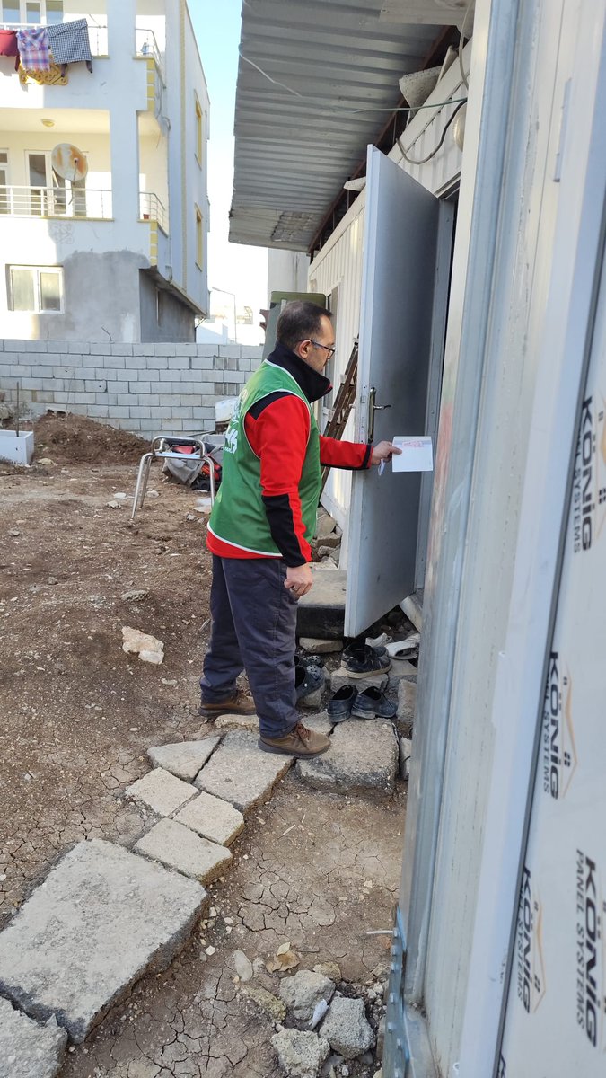 İyilik kapıları çalmaya devam ediyor 💚 

Adıyaman İHH olarak bağışçılarımızın desteği ile yetim ve ihtiyaç sahibi  ailelere bize teslim edilen emanetleri ulaştırdık. Emeği geçenlerden Allah razı olsun..
#iyilikherzamanheryerde