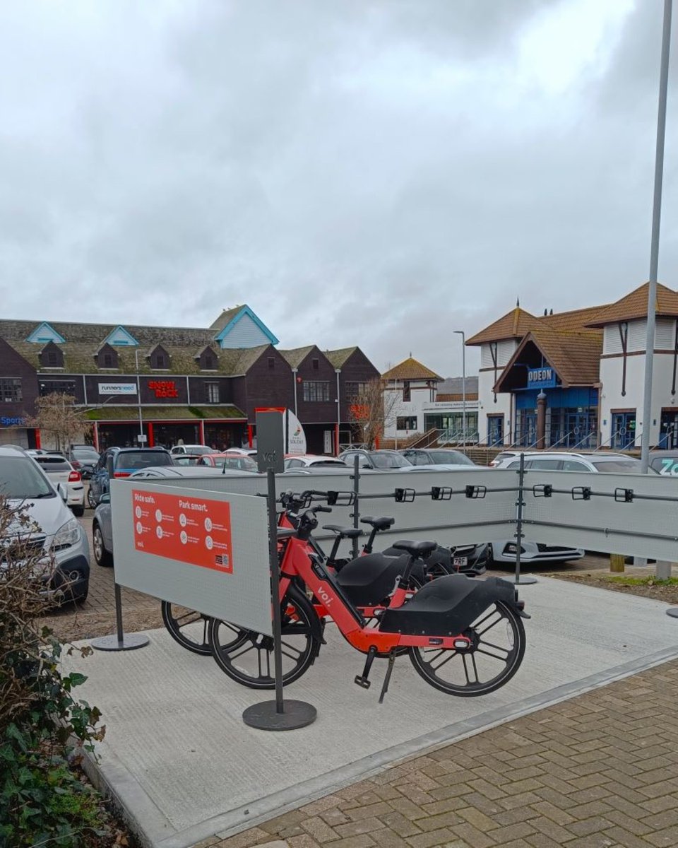 Port Solent tweet media