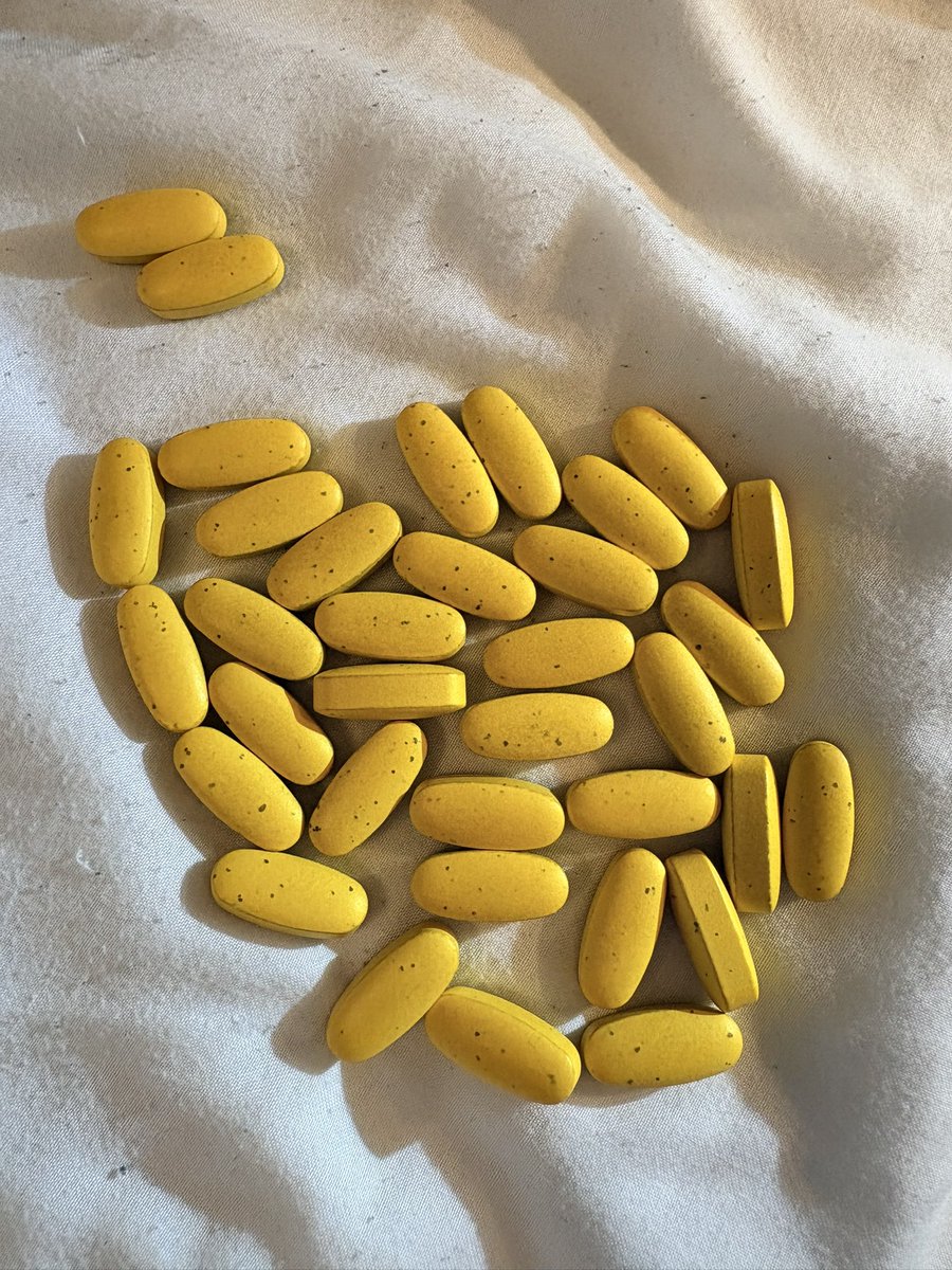 Shelf Side Smiler tweet media