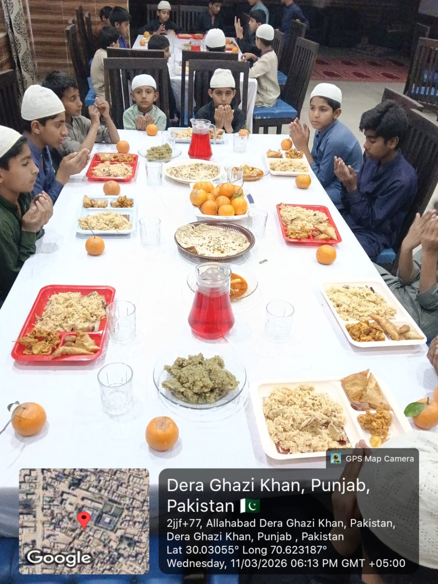 social_punjab's tweet image. محکمہ کے زیر انتظام رہائشی اداروں میں مقیم خواتین، بچوں اور بزرگوں کے لیے باوقار اور خوشگوار ماحول میں افطار کا اہتمام کیا گیا۔ 
متوازن اور معیاری اشیائے افطار کے ساتھ ہر فرد کے لیے سکون اور احترام کو یقینی بنایا گیا۔
#SohailShaukatButt #ramadan2026 #SocialWelfareDepartment