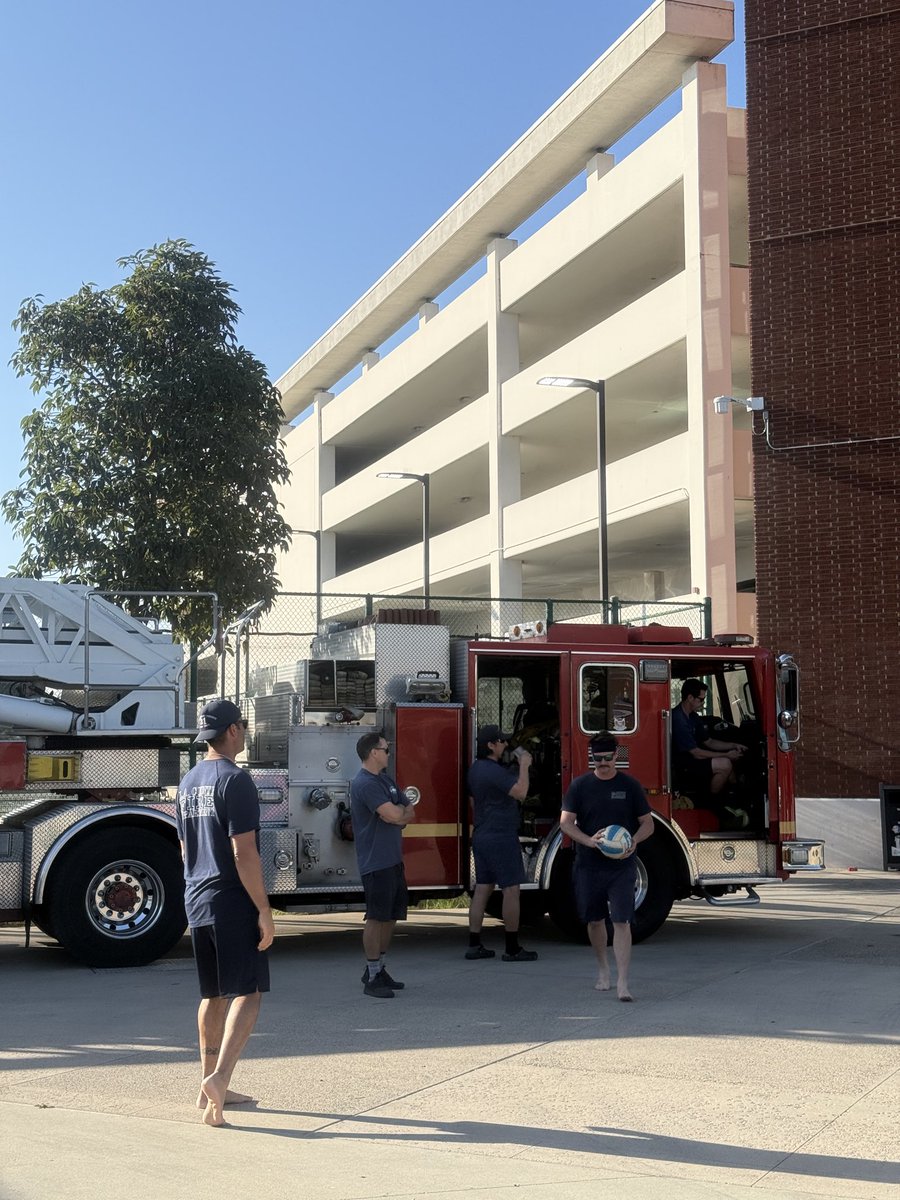 Oriana De Quay tweet media