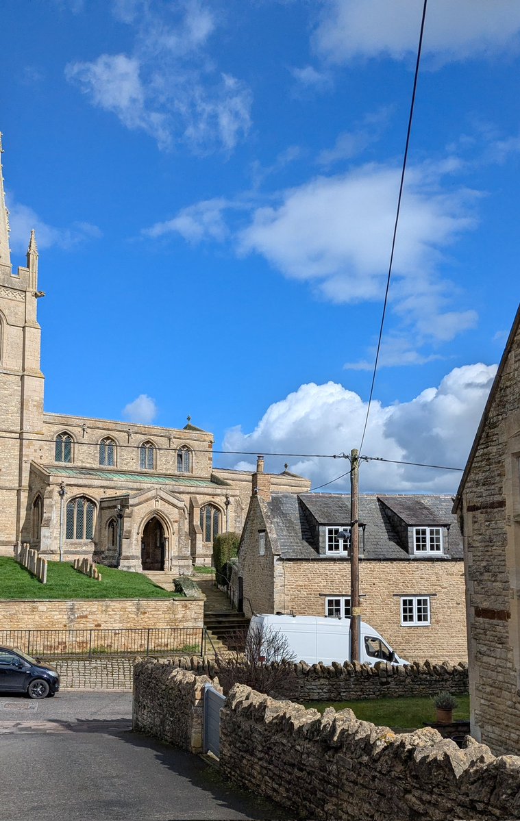 Tom Daga Walker tweet media