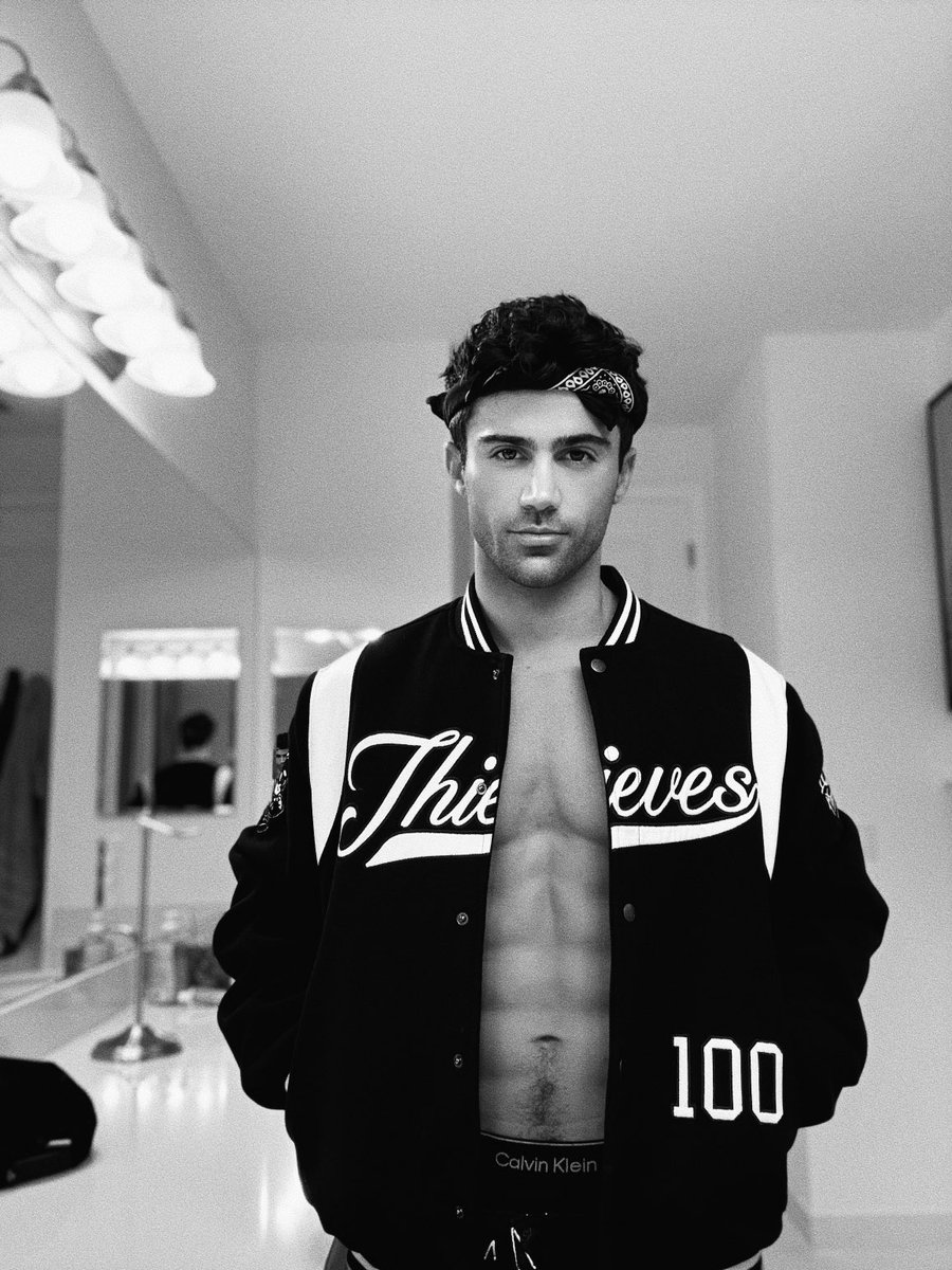 maxehrich tweet media