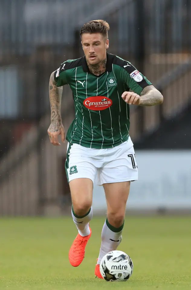 The Fash Gang tweet media