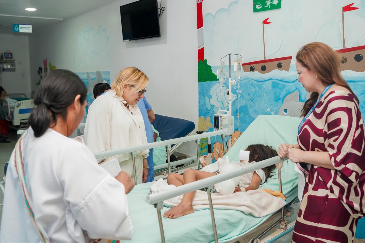 mmarguiguerra's tweet photo. Junto al Ejército Nacional desplegamos una misión humanitaria para trasladar a miembros de la comunidad arhuaca y garantizarles atención médica inmediata en el Hospital Julio Méndez Barreneche.

Nuestro compromiso es claro: llegar hasta donde sea necesario para proteger la vida y brindar atención oportuna a nuestras comunidades, especialmente a quienes habitan en los territorios más apartados del Magdalena.