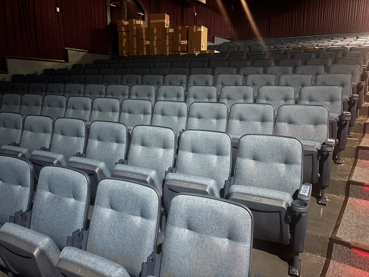 Six Flags Over Texas tweet media