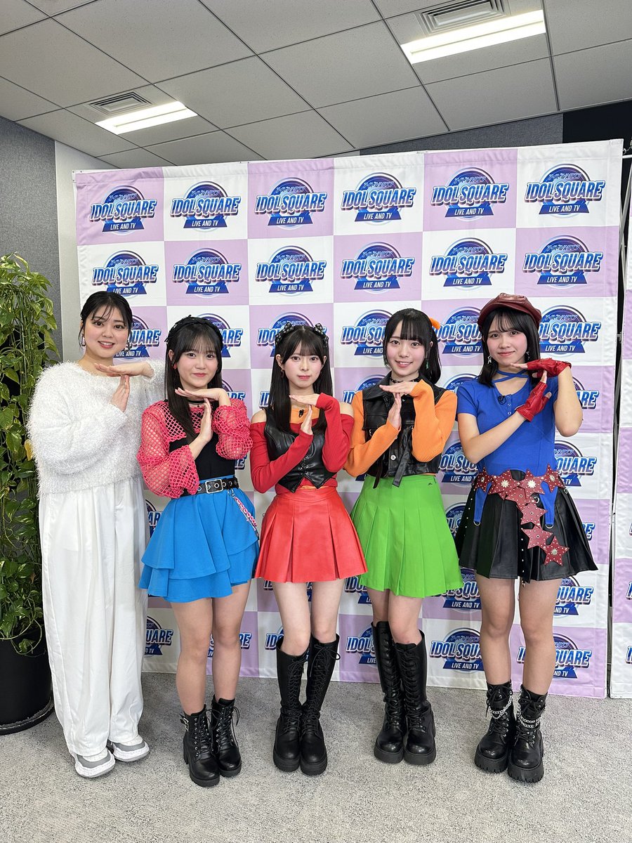 ＼　📺本日放送！　／
フジテレビ #Tune 
3月11日(木) 27:45～

先週に引き続き、𝗜𝗗𝗢𝗟 𝗦𝗤𝗨𝗔𝗥𝗘 コーナーに
#橋田歩果 #小野田華凜
#上村麗菜 #相馬優芽 が登場✨

チェックよろしくお願いします🌹

#ロージークロニクル #ハロプロ 
#ミザリー愛の天秤 #なんとかなるでしょ #Newsingle
